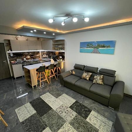 Above The World Apartment Navodari Luaran gambar