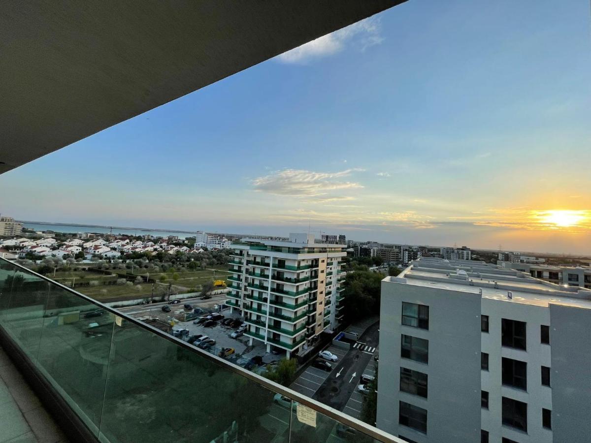 Above The World Apartment Navodari Luaran gambar